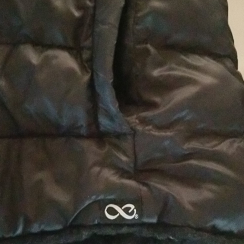 Jacket - Picture 3 of 5